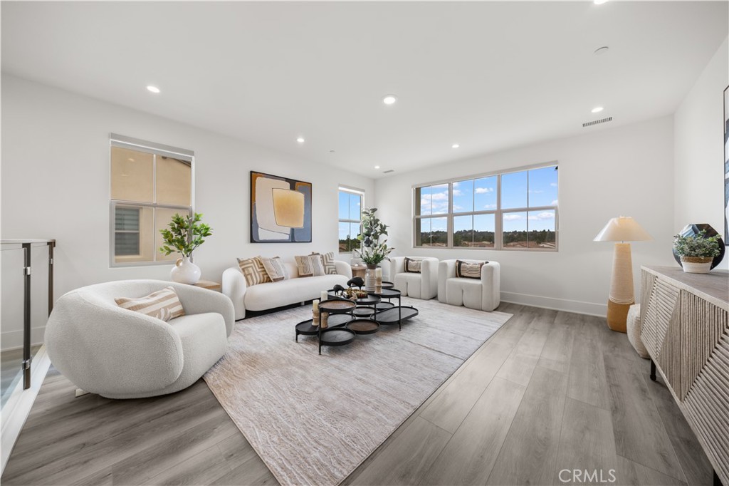 59 Longchamp Property Photo 20