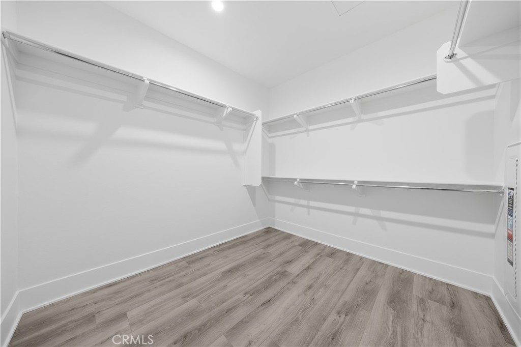 59 Longchamp Property Photo 24