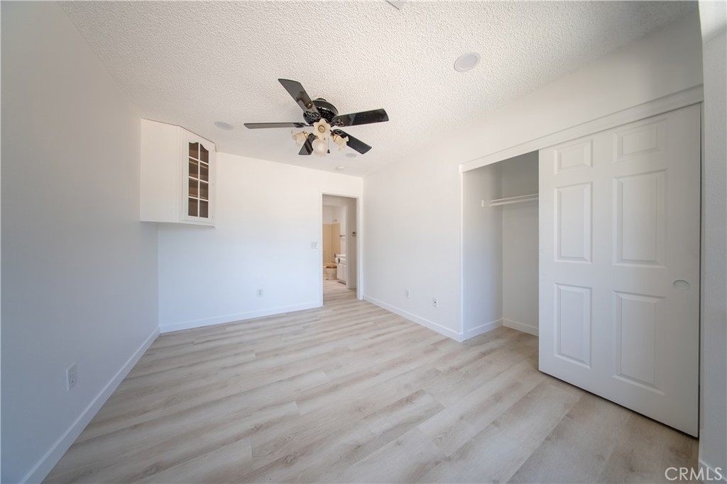16520 Adelia St Property Photo 14