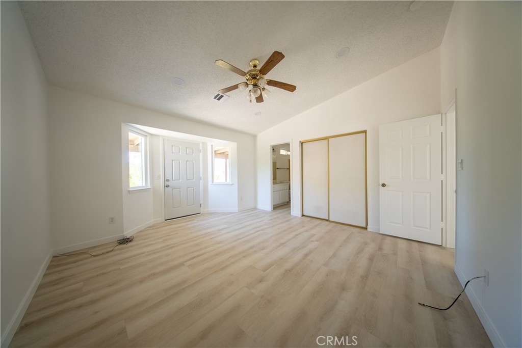 16520 Adelia St Property Photo 17