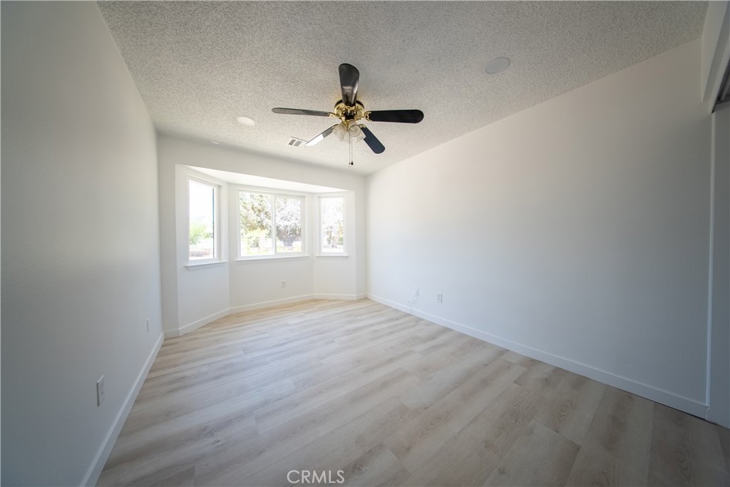 16520 Adelia St Property Photo 23