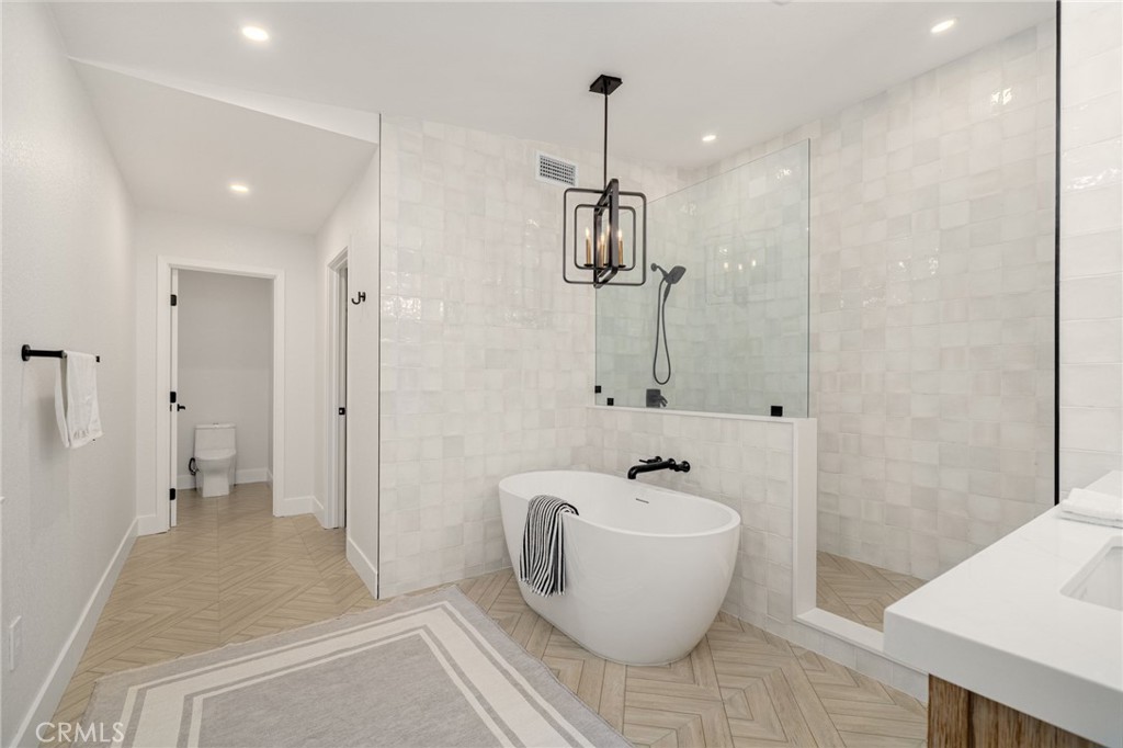 24362 Via Santa Clara Property Photo 18