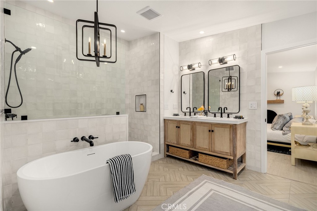 24362 Via Santa Clara Property Photo 19