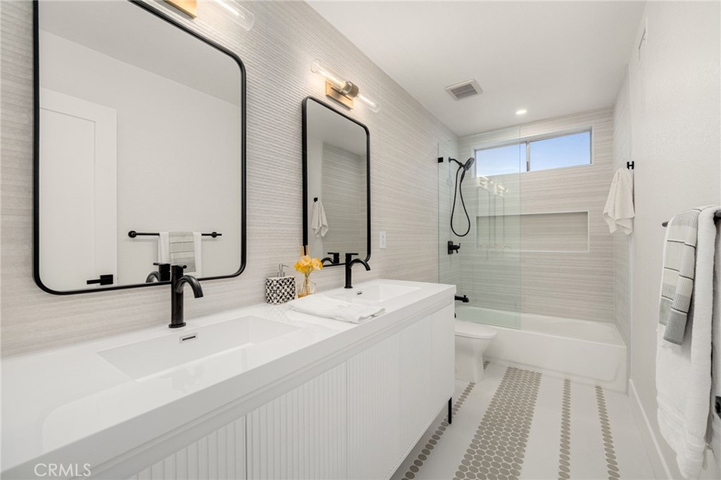 24362 Via Santa Clara Property Photo 22