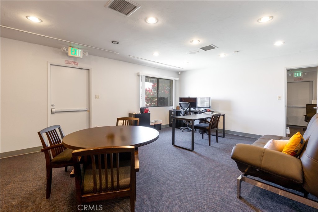 9240 Limonite Avenue Property Photo 16