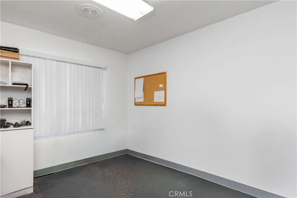 9240 Limonite Avenue Property Photo 17