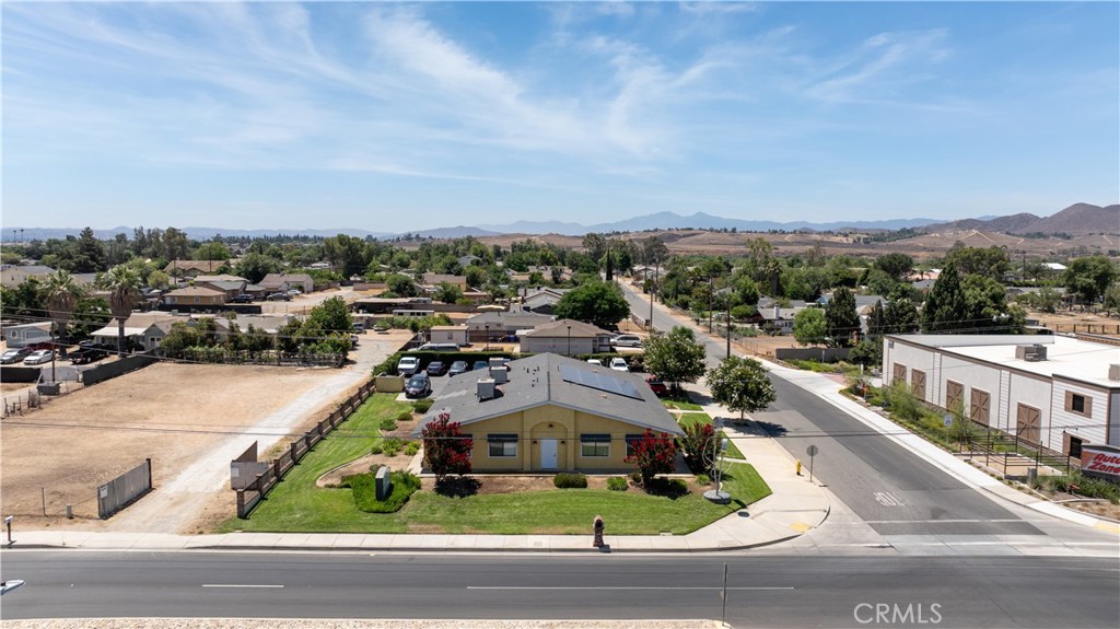9240 Limonite Avenue Property Photo 31