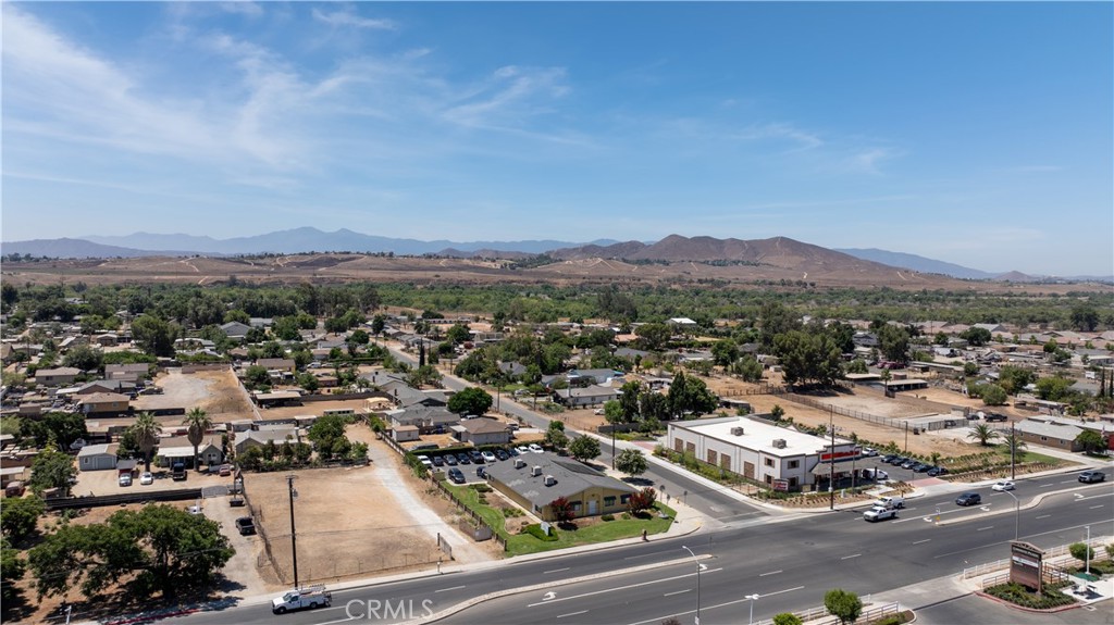 9240 Limonite Avenue Property Photo 34