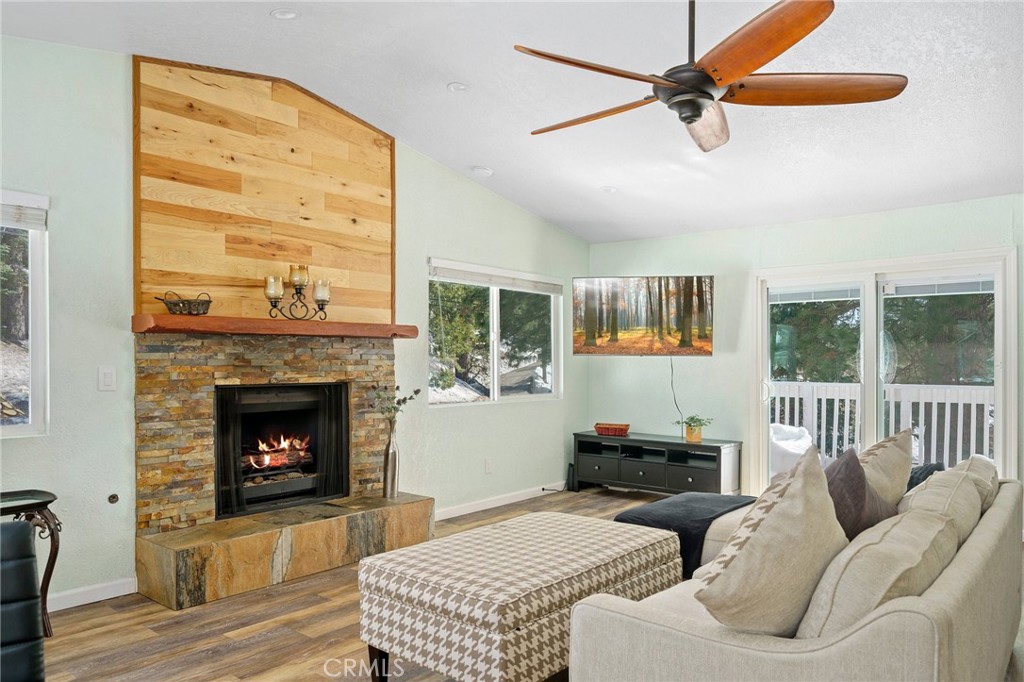 30783 All View Drive Property Photo 2