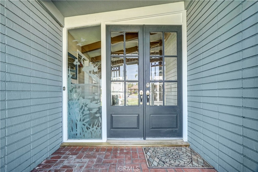 994 N Cleveland Street Property Photo 8