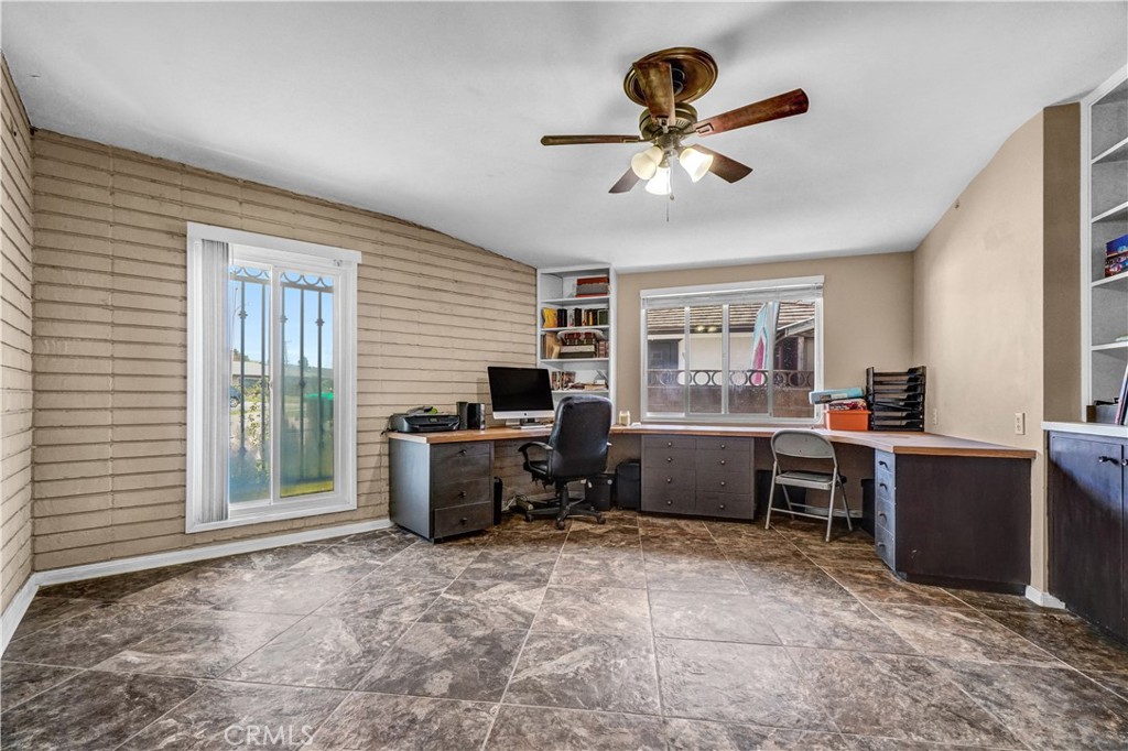 994 N Cleveland Street Property Photo 26