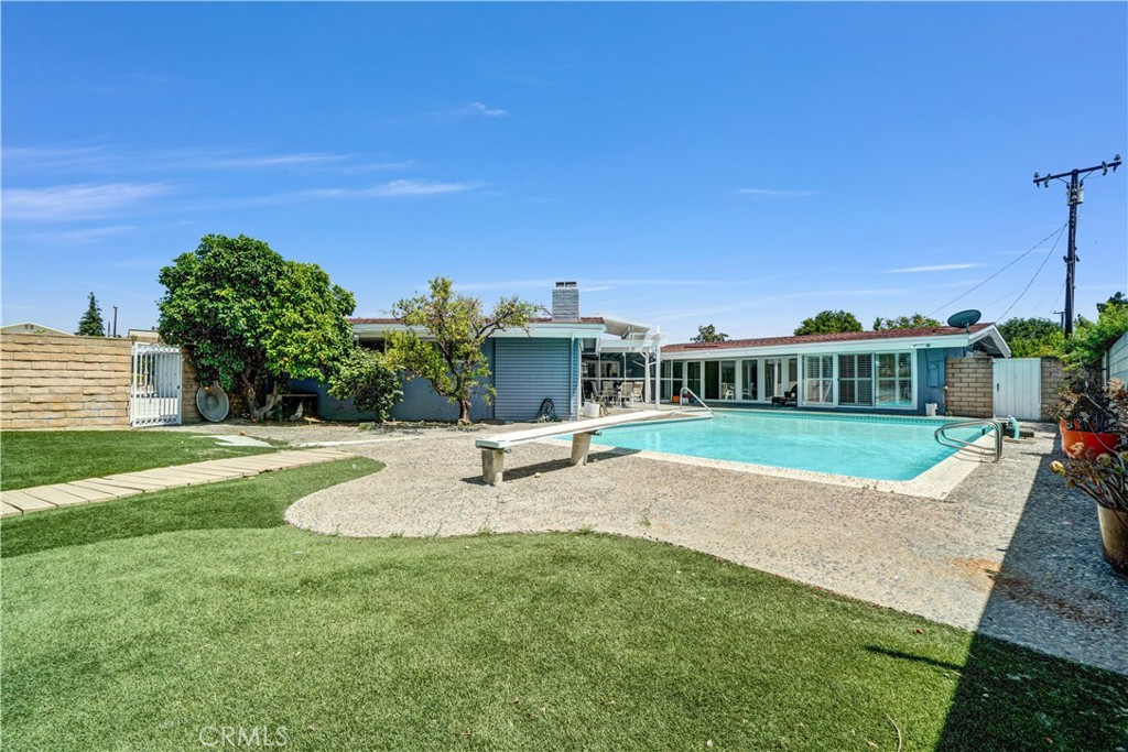 994 N Cleveland Street Property Photo 37