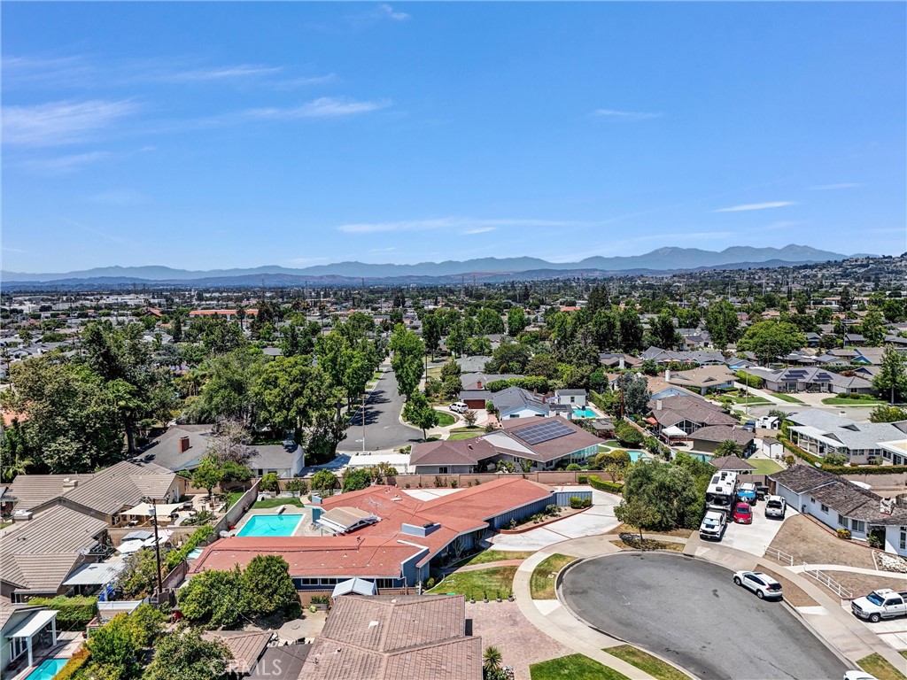 994 N Cleveland Street Property Photo 42