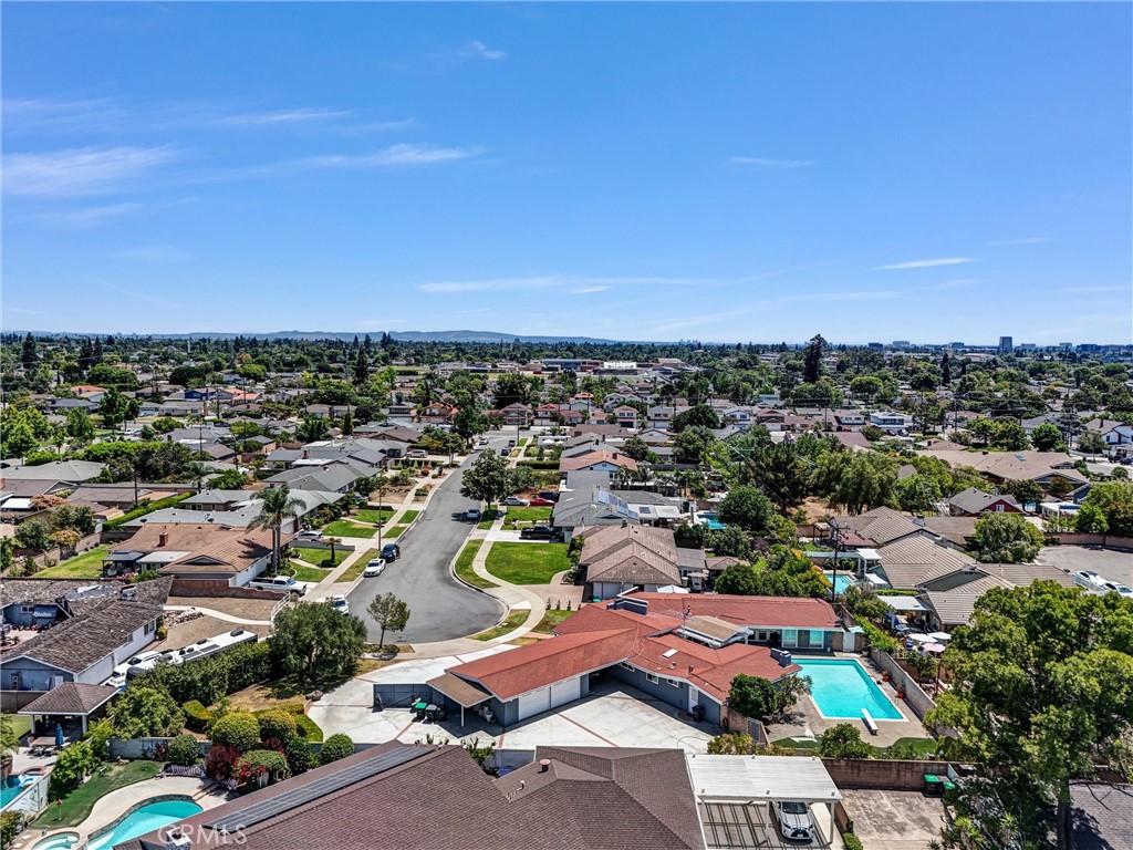 994 N Cleveland Street Property Photo 48