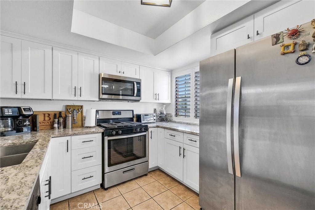 1020 S Mountain Avenue Property Photo 1