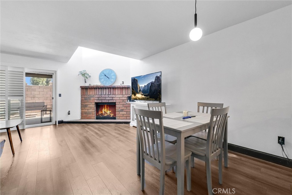 1020 S Mountain Avenue Property Photo 6