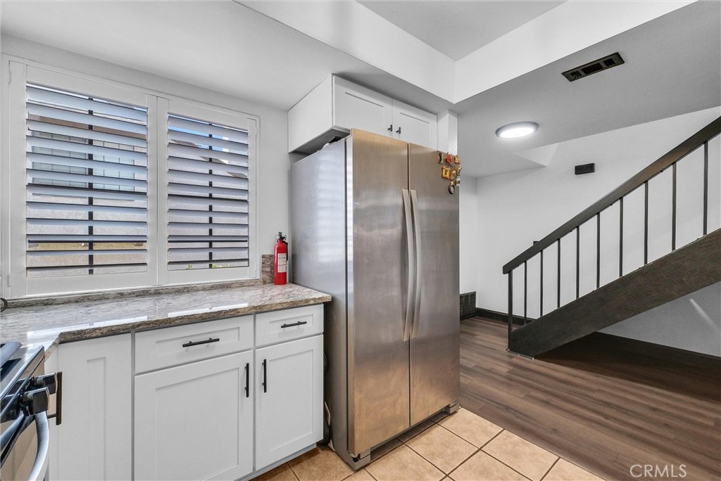 1020 S Mountain Avenue Property Photo 12