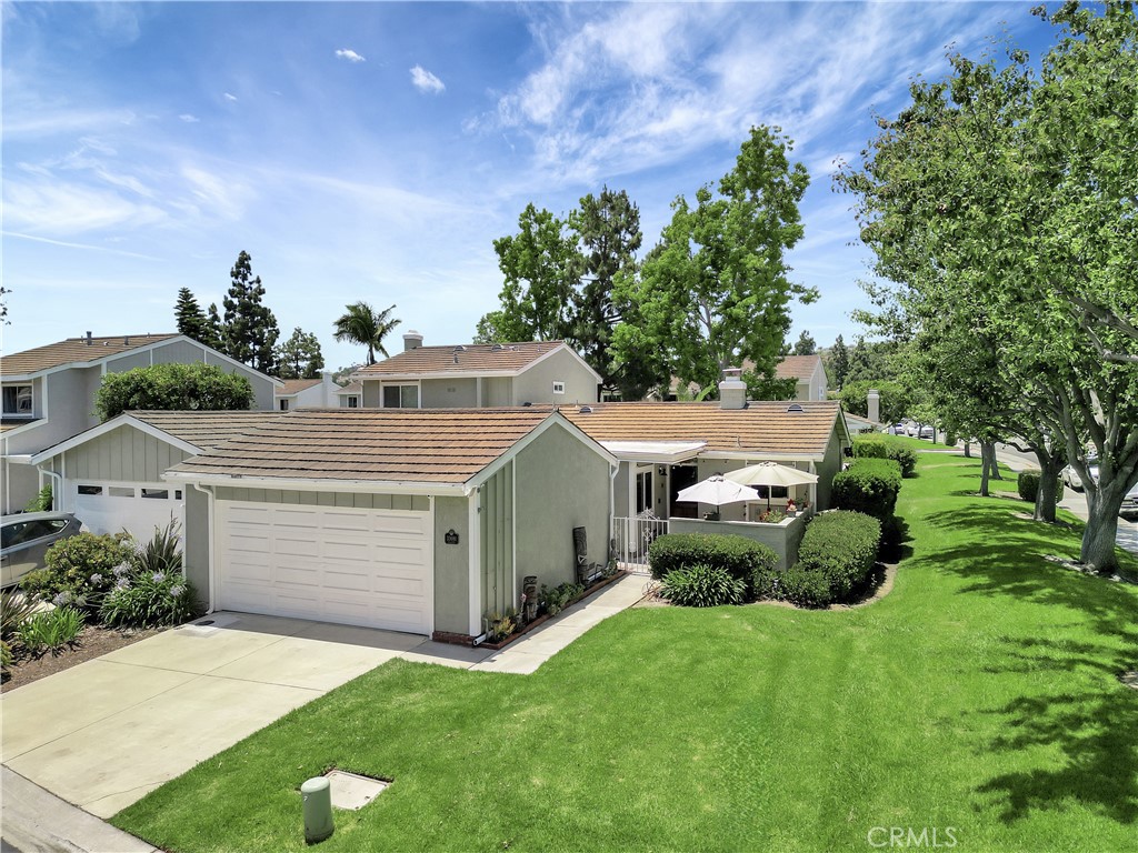 33081 Regatta Court Property Photo 1