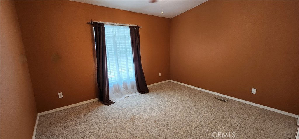 690 Riviera Drive Property Photo 39