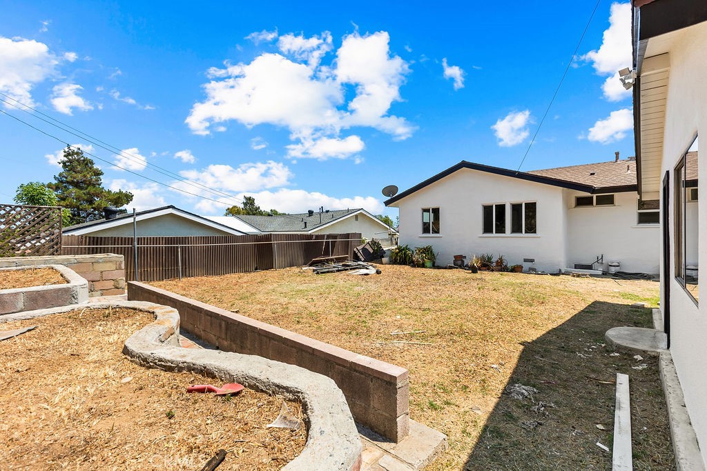 9060 Balsa Street Property Photo 28
