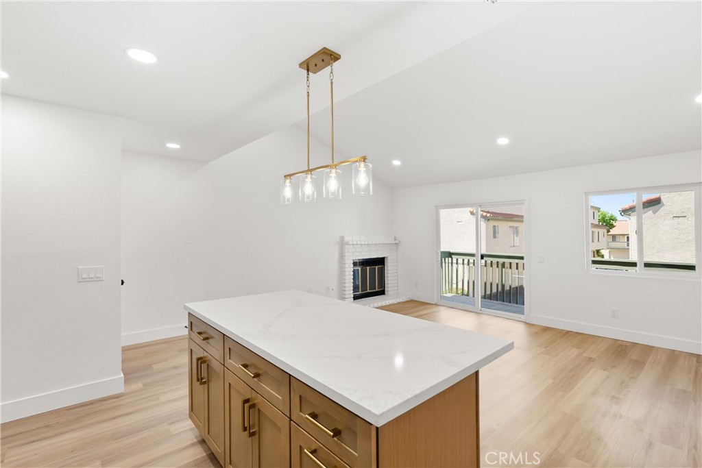 87 Tennessee Street C Property Photo 11