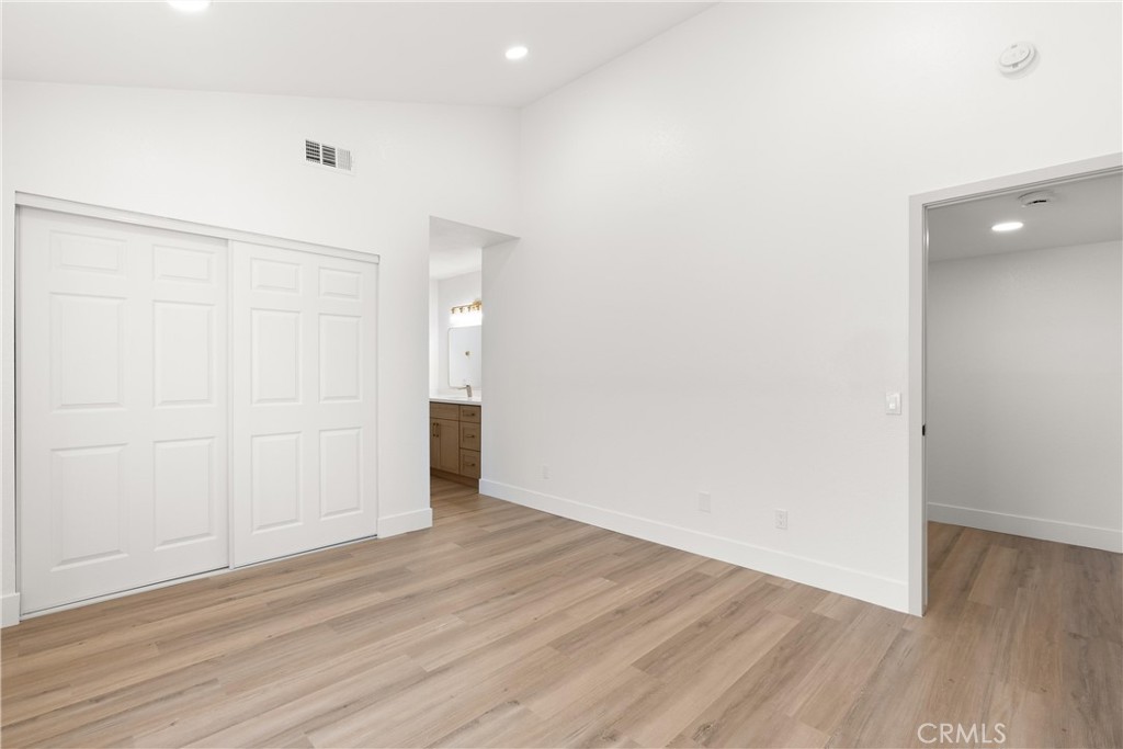 87 Tennessee Street C Property Photo 18