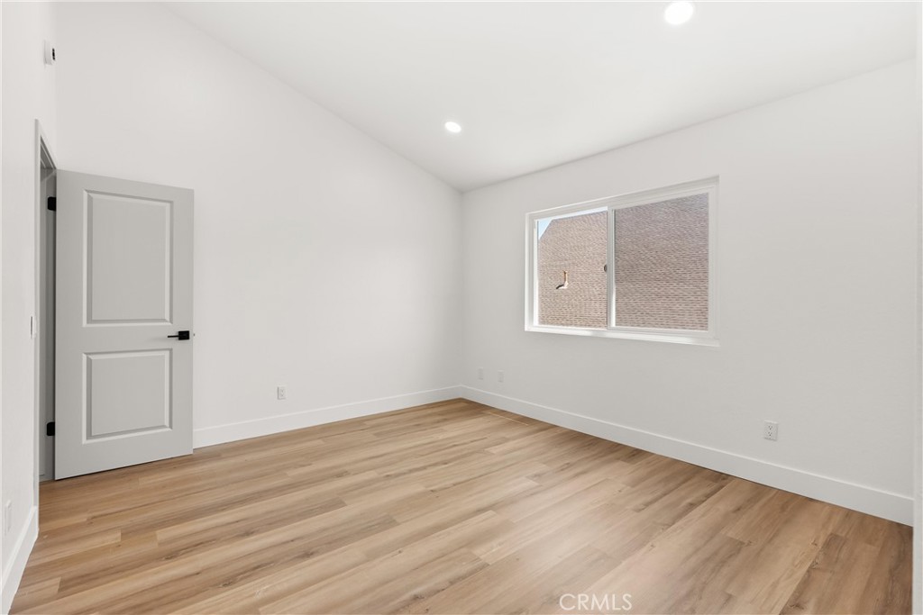 87 Tennessee Street C Property Photo 19