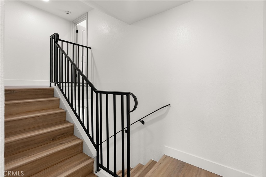 87 Tennessee Street C Property Photo 23