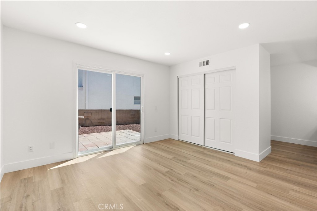 87 Tennessee Street C Property Photo 24