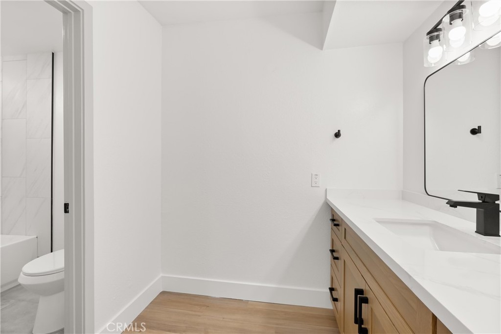 87 Tennessee Street C Property Photo 30