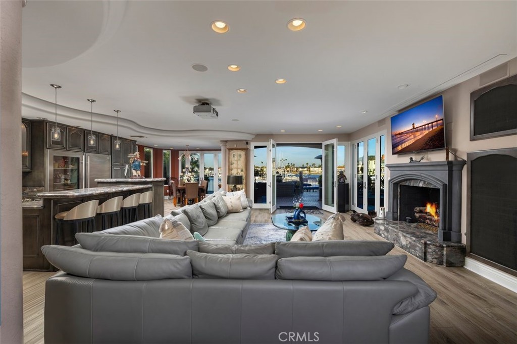 17022 Marinabay Drive Property Photo 9