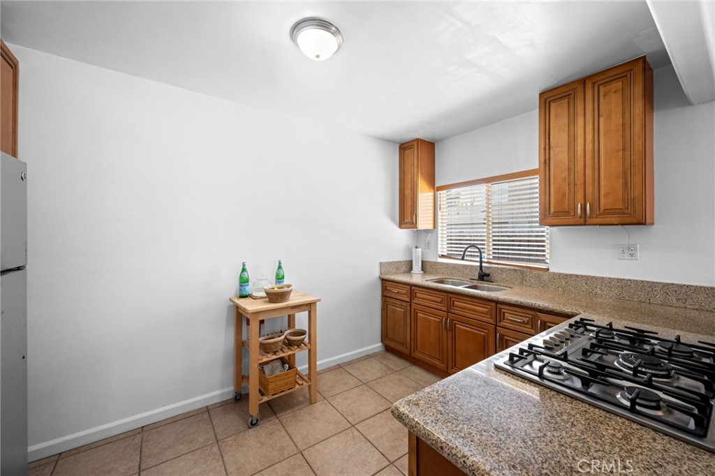 60 E Platt Street Property Photo 20