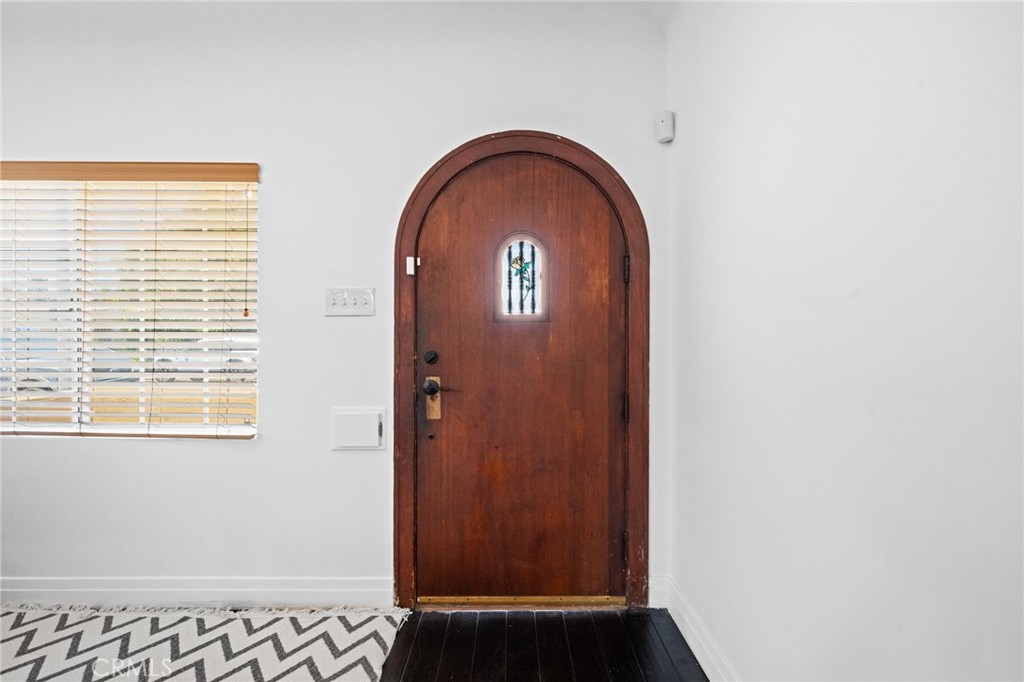 60 E Platt Street Property Photo 23