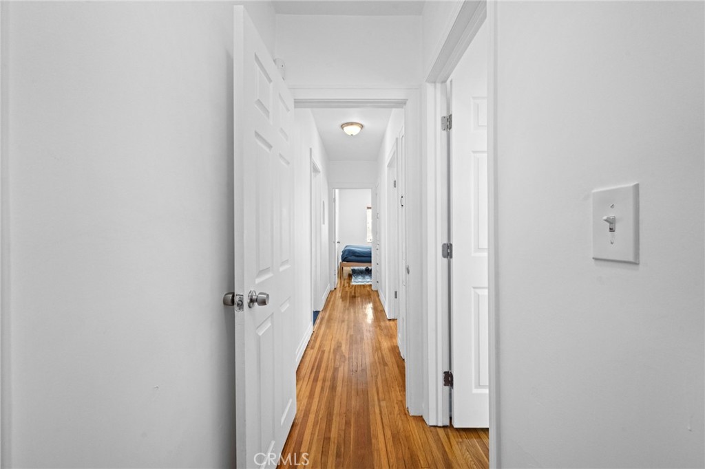 60 E Platt Street Property Photo 41