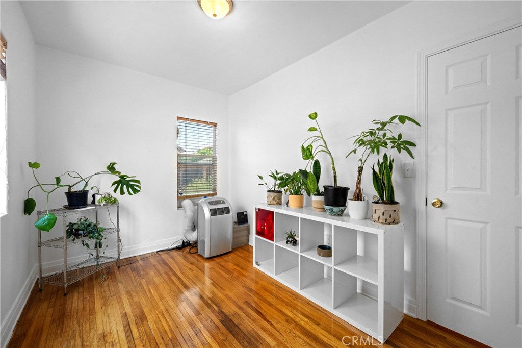 60 E Platt Street Property Photo 45