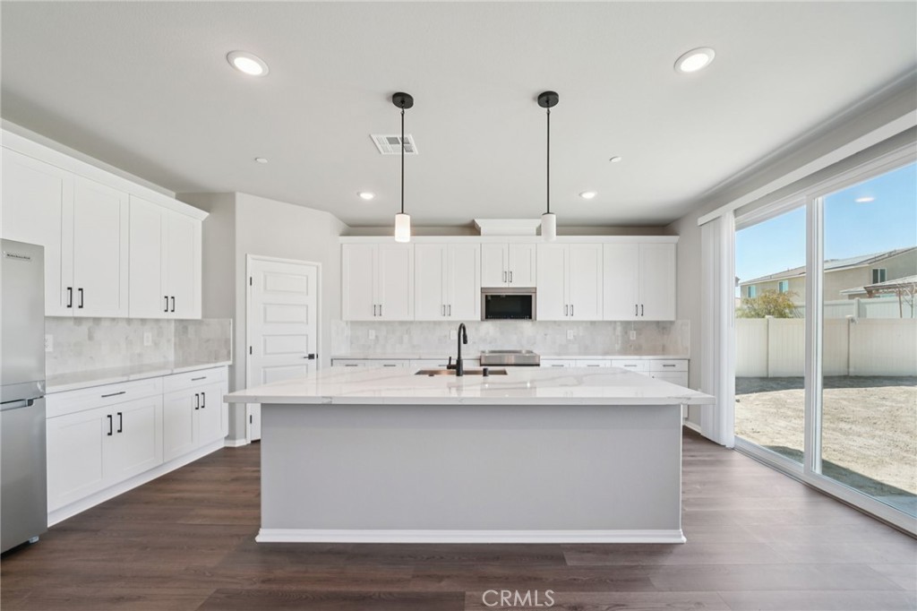 912 Lumia Circle Property Photo 10