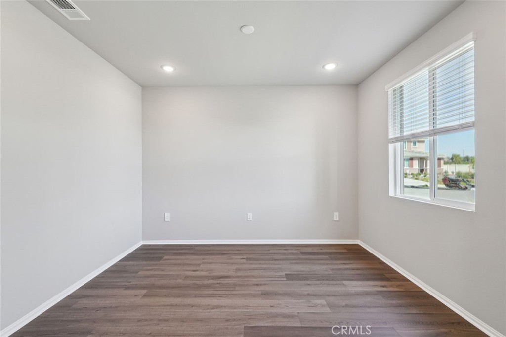 912 Lumia Circle Property Photo 17