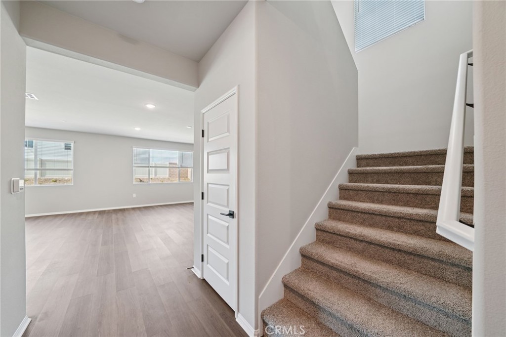 912 Lumia Circle Property Photo 19