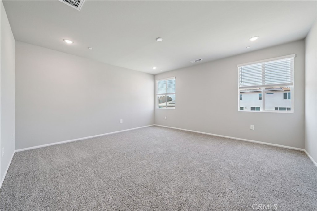 912 Lumia Circle Property Photo 32