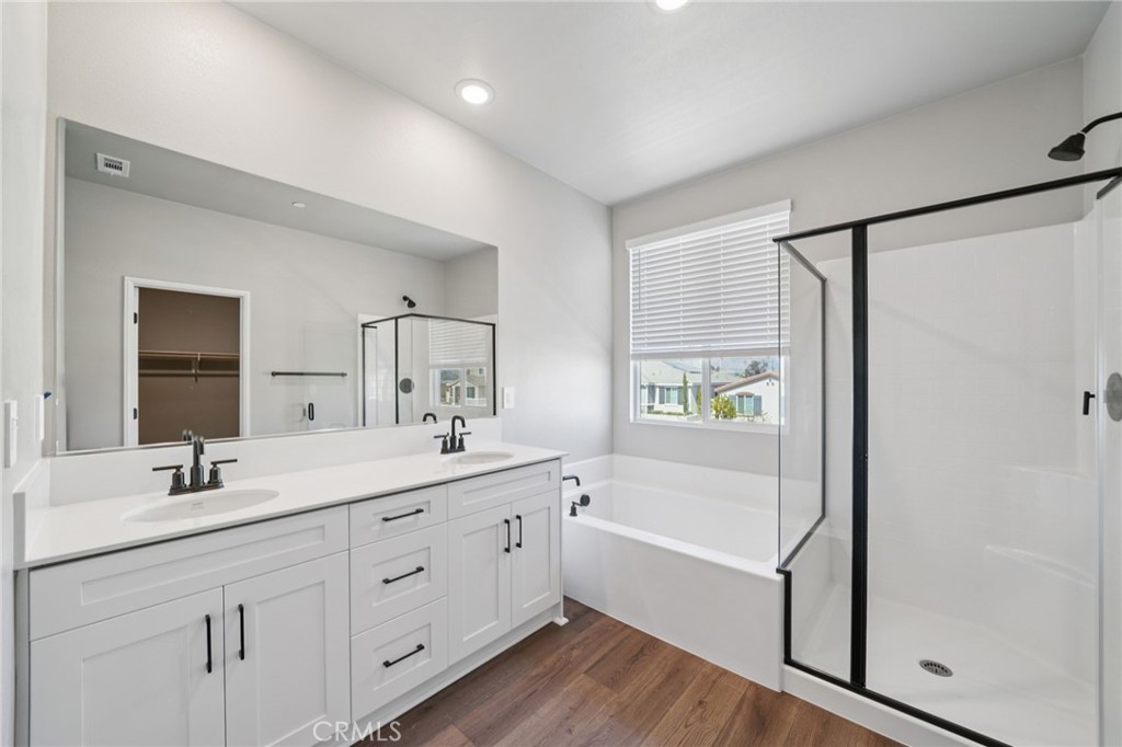 912 Lumia Circle Property Photo 40