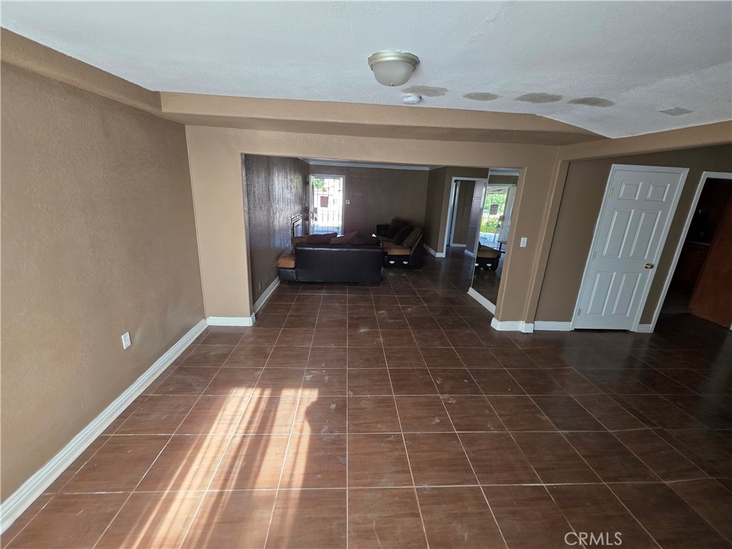 44108 Gadsden Avenue Property Photo 4