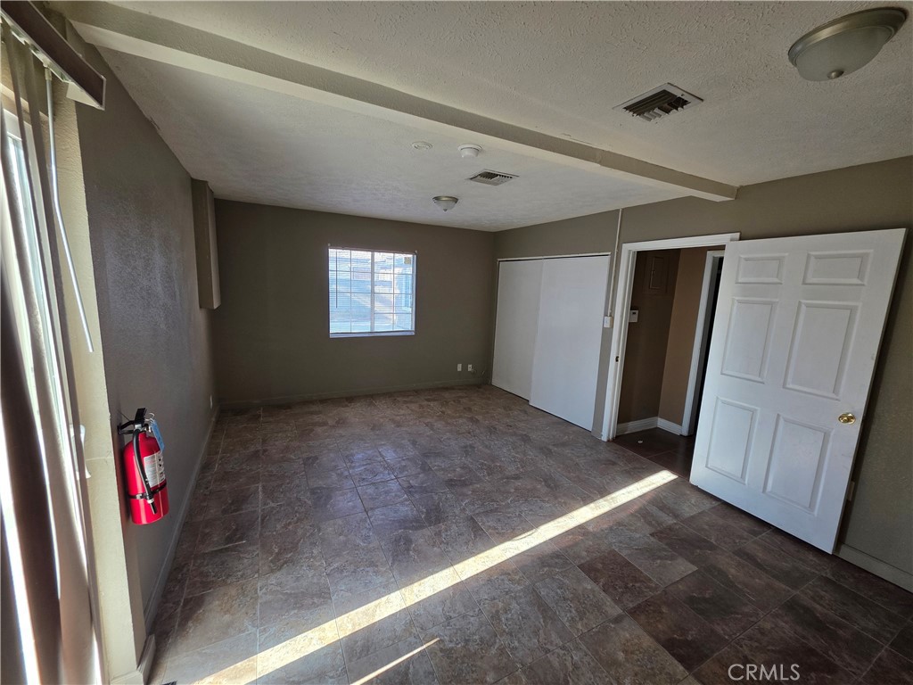 44108 Gadsden Avenue Property Photo 19
