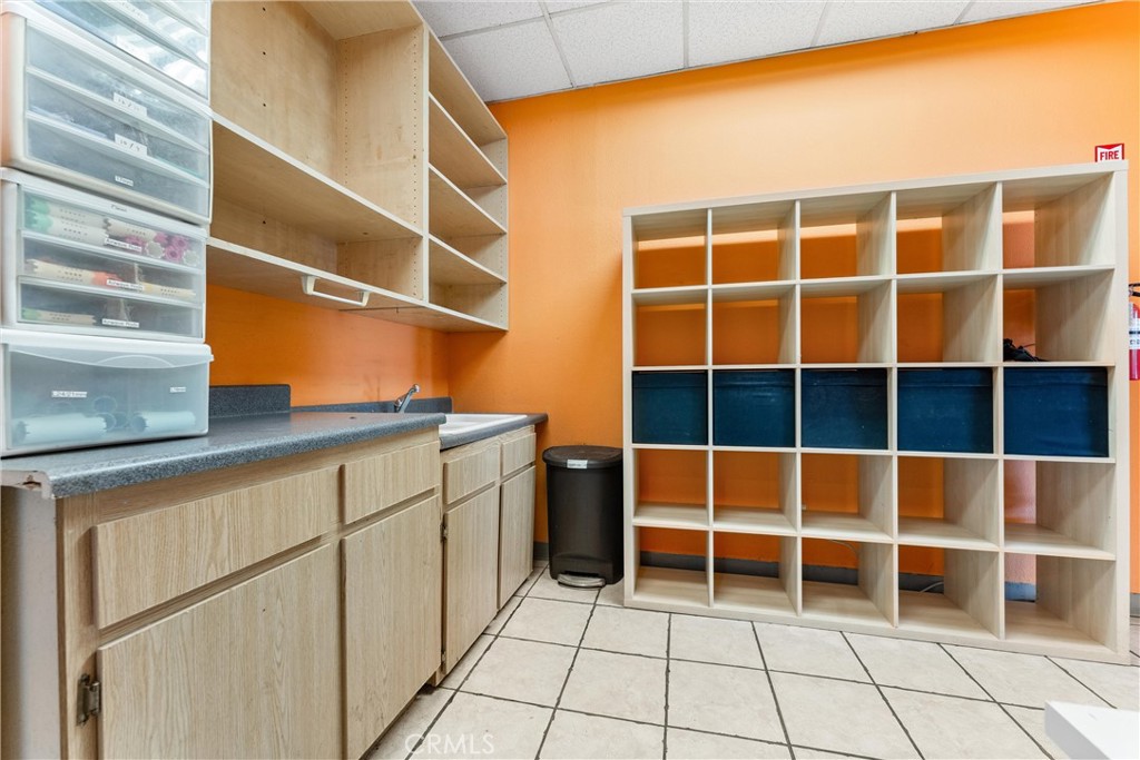 688 Baker Street 6a Property Photo 19