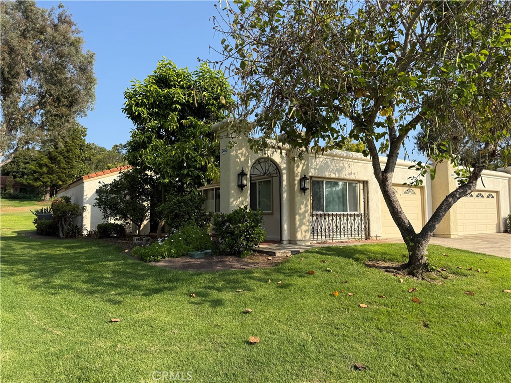 5460 Paseo Del Lago E A Property Photo 1