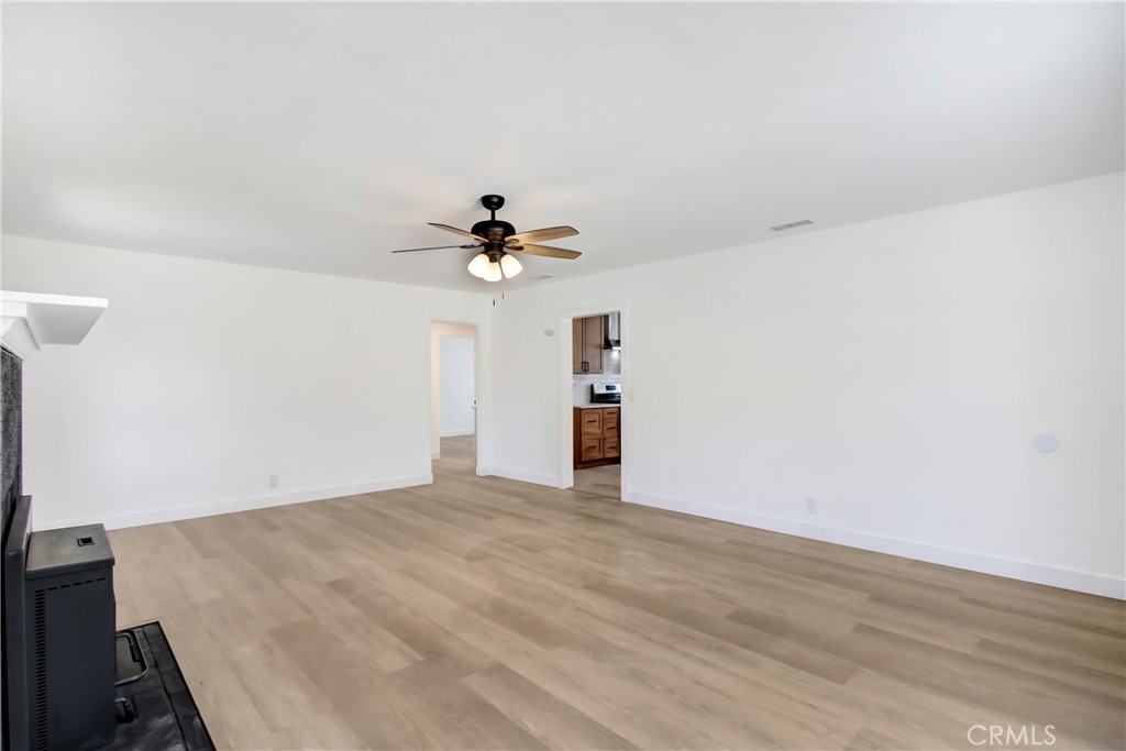 73 W Gilman Street Property Photo 4