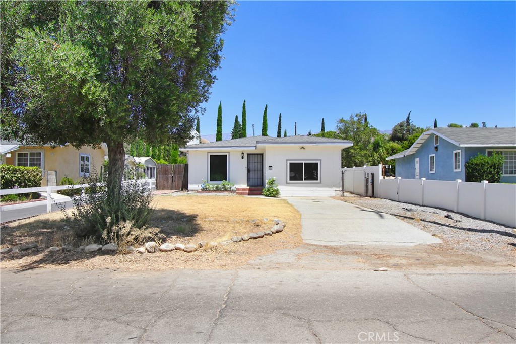 73 W Gilman Street Property Photo 7