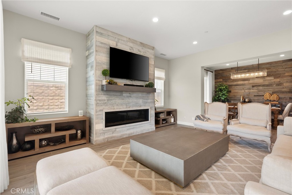 19 Tandeo Drive Property Photo 8