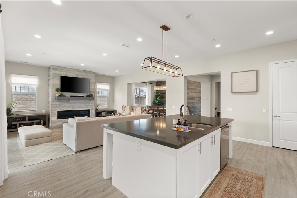 19 Tandeo Drive Property Photo 13