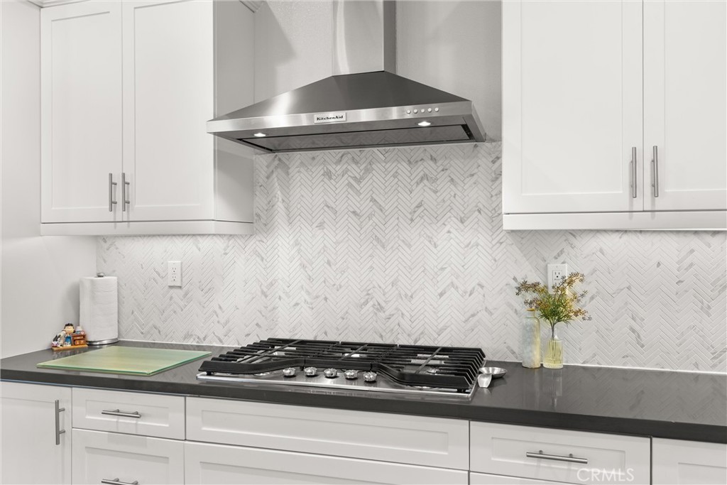 19 Tandeo Drive Property Photo 15