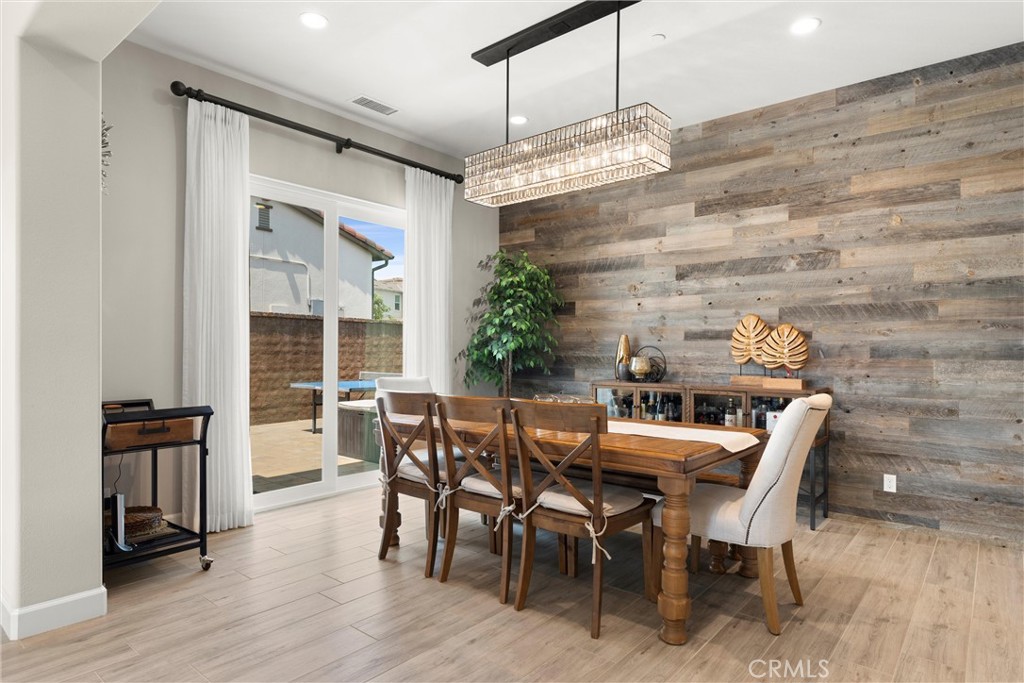 19 Tandeo Drive Property Photo 16